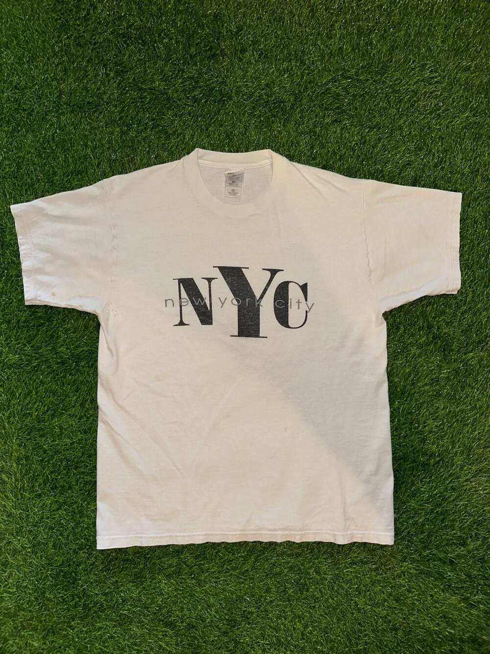 Vintage Fruit of the Loom New York City NYC Souvenir T-Shirt White Size large
